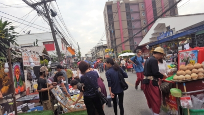 Walking Streeett market , Chiang Mai